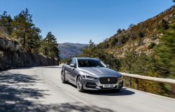 Jaguar XE (2019) - Создание лекал для кузова и интерьера автомобиля. Продажа шаблонов в электронном виде для резки защитной пленки на плоттере.